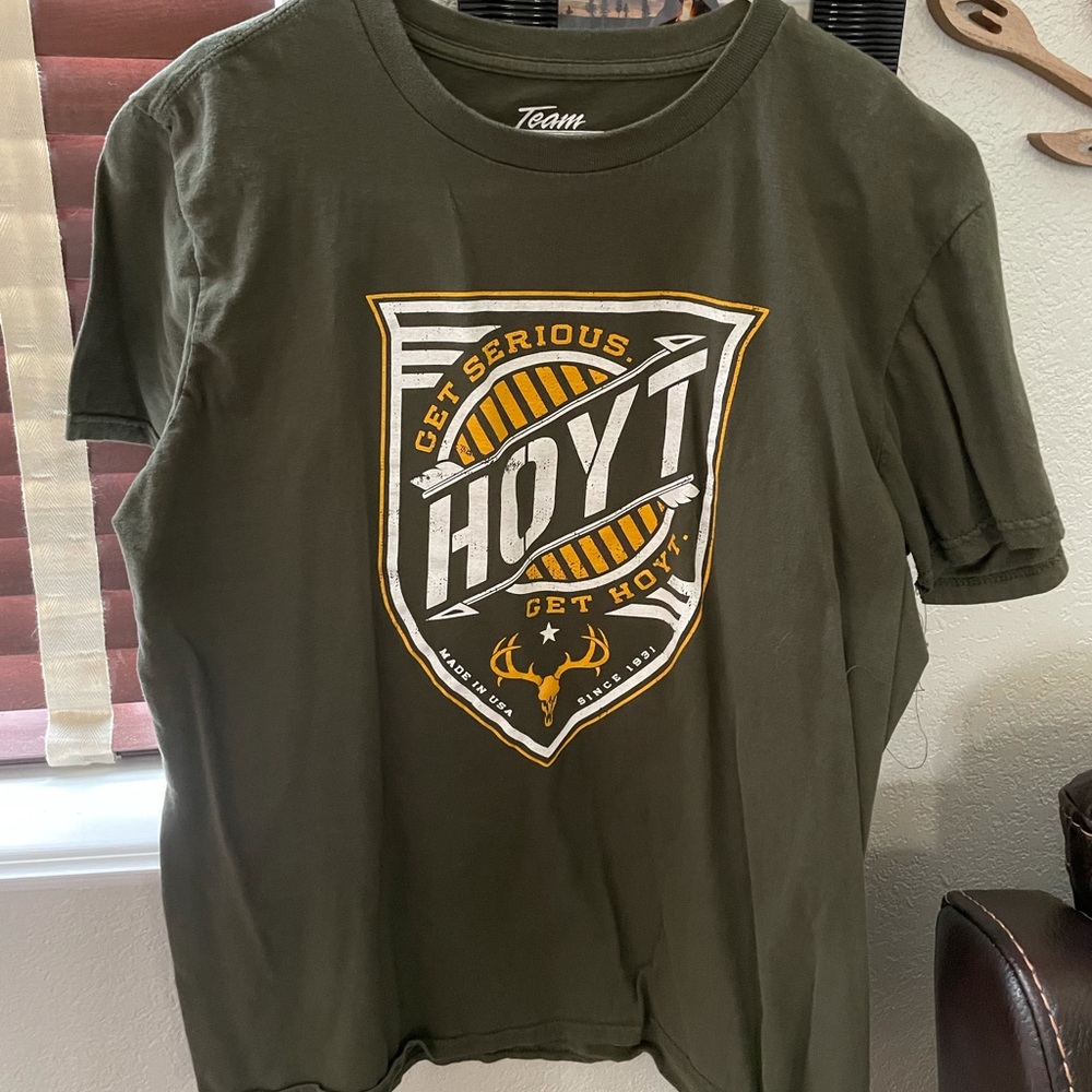 Hoyt T Shirt